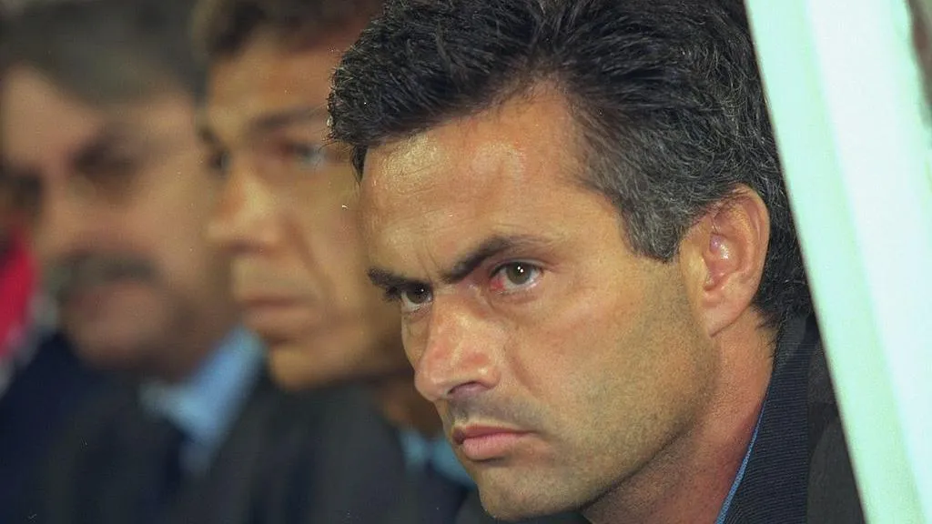 Mourinho Makes a Comeback at Benfica After 25 Years: Respected But Risky?